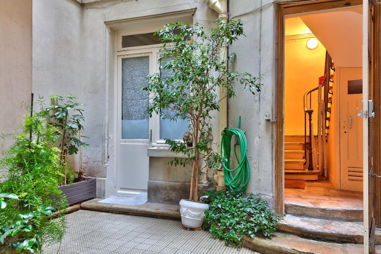 112 - Urban Atelier Saint Michel Apartment Paris Exterior photo