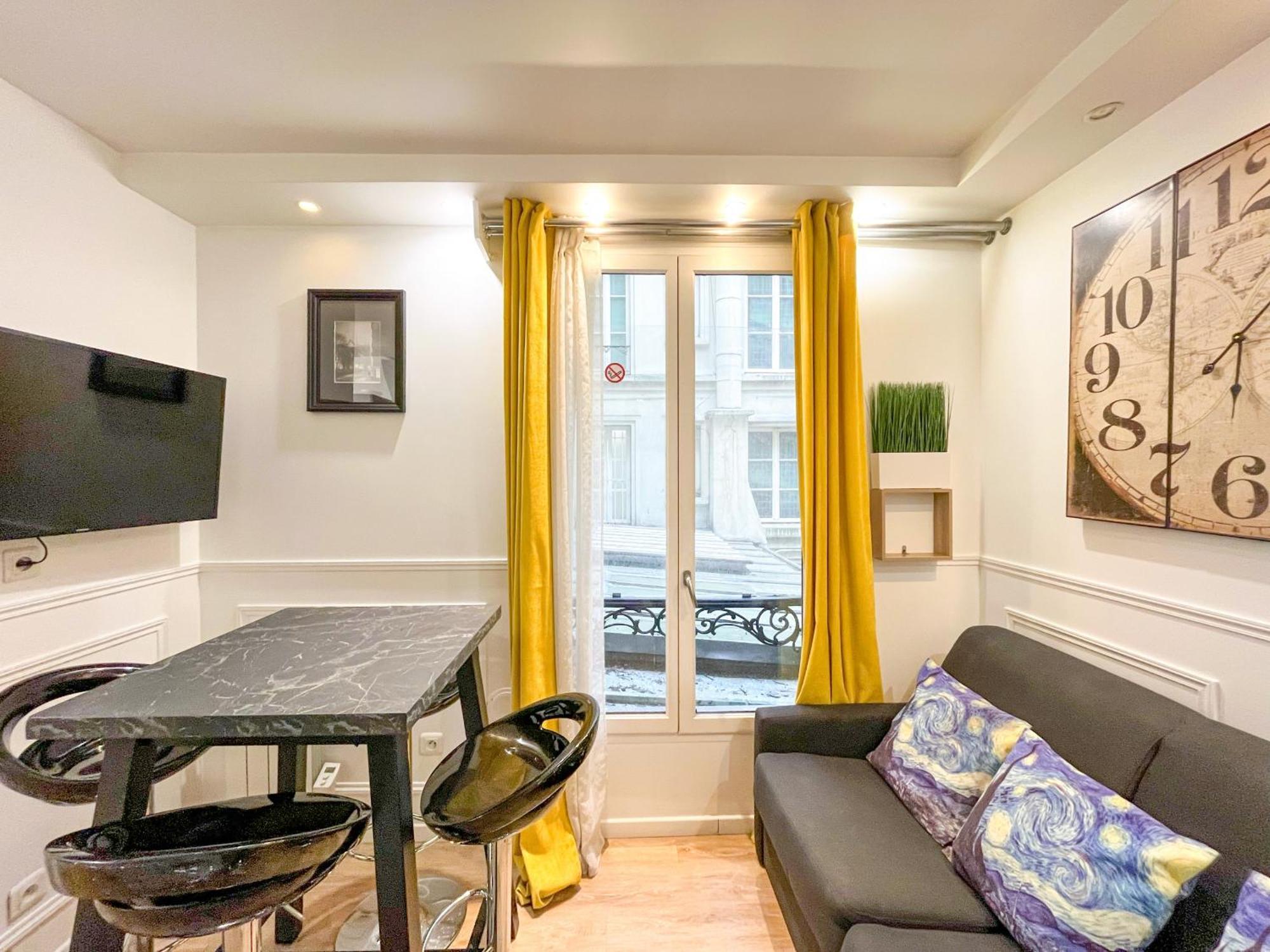 112 - Urban Atelier Saint Michel Apartment Paris Exterior photo